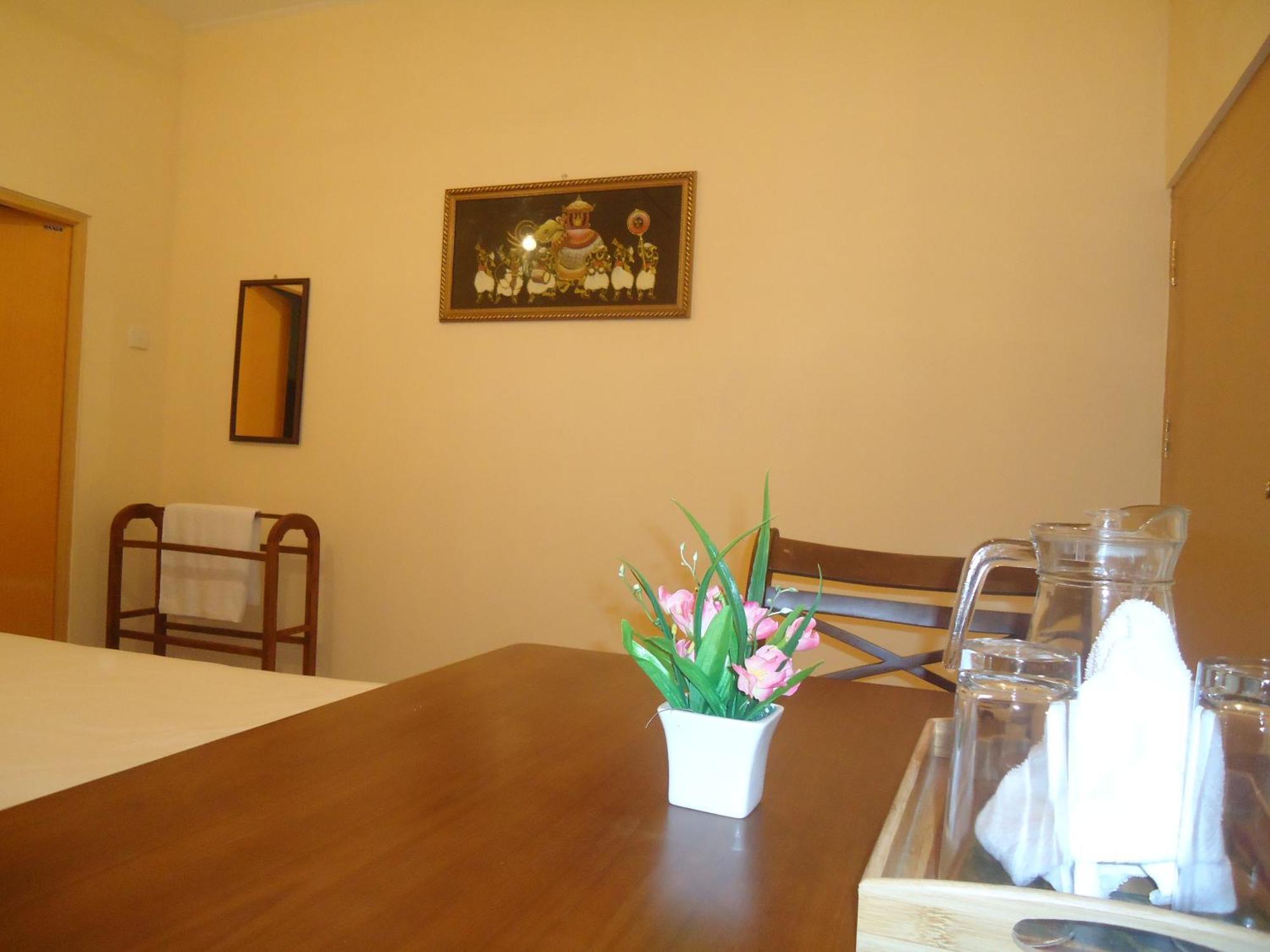 Guest House Kaduwela Eksteriør bilde