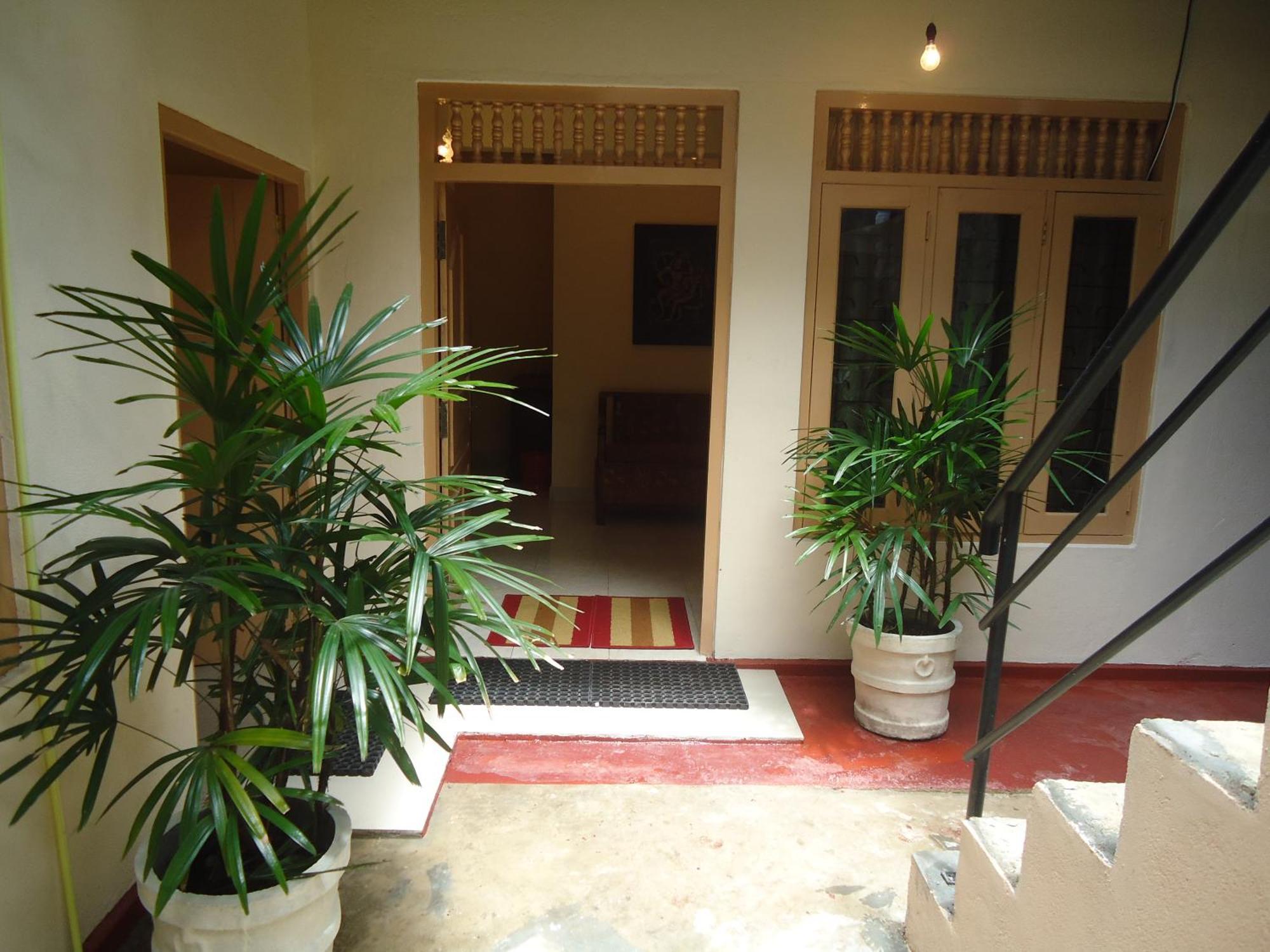 Guest House Kaduwela Eksteriør bilde